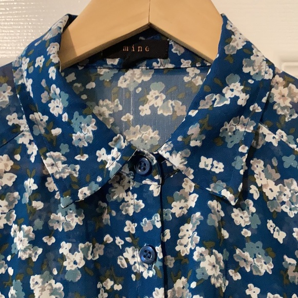 Sheer poly button down - Picture 2 of 6